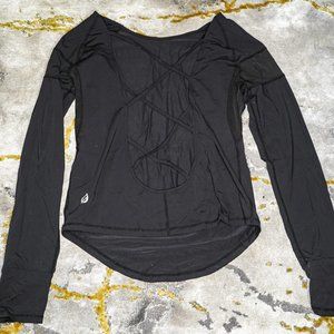P'tula Active Criss-Cross Back Long Sleeve